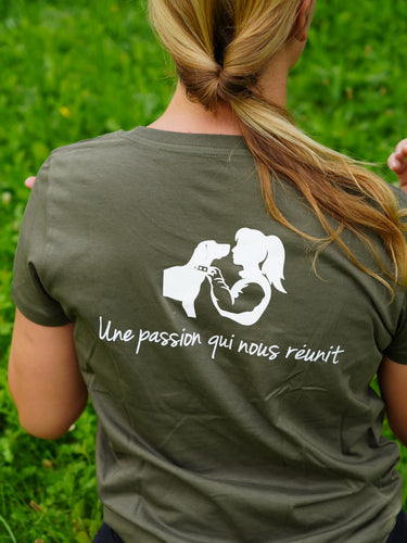 T-shirt femme Une passion qui nous réunit - kaki