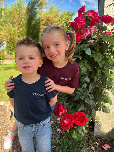 T-shirt enfant L'amour du chien - bordeaux